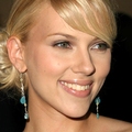 Scarlett Johansson Escapes The Tabloid-Gossip 